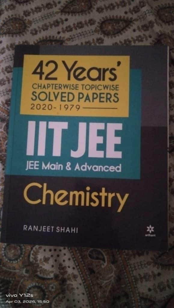 42 years solved papers IIT JEE photo 2