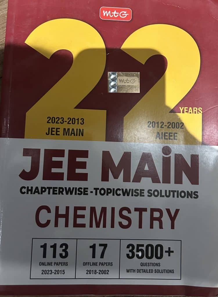 JEE MAINS PYQ BOOK OF PCM mtg photo 3