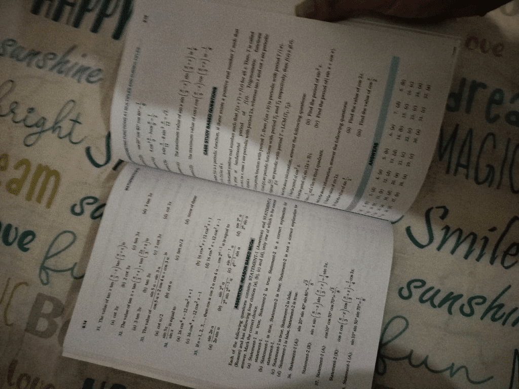 RD Sharma Mathematics MCQs and Textbook Set, Class photo 3