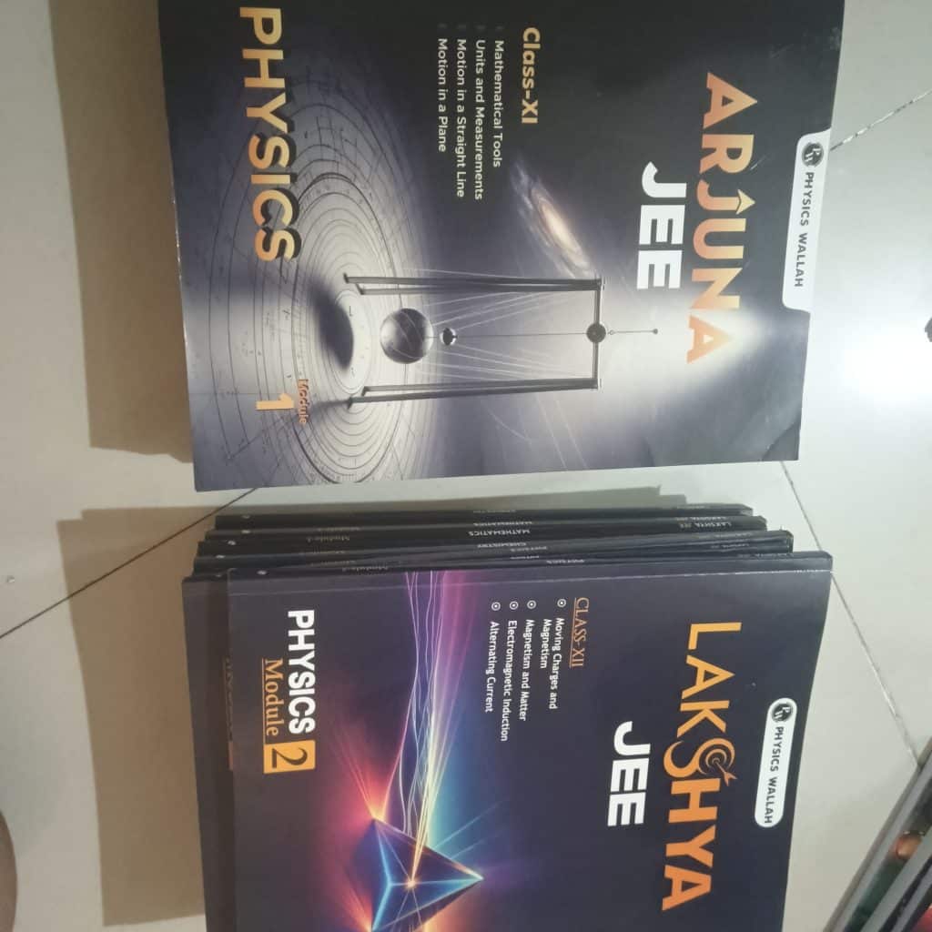 PW JEE 11+12th Full Kit
