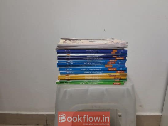 Aakash Class 11th and 12th Packages + extra books