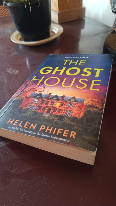 The Ghost House – Helen Phifer