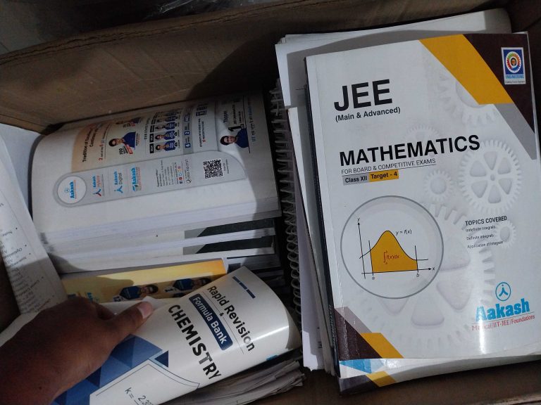 AAKASH JEE MODULE + modern abc PCM