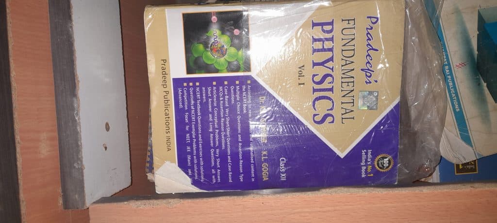 Arihant, xamidea, pradeep publication, oswal,mtg