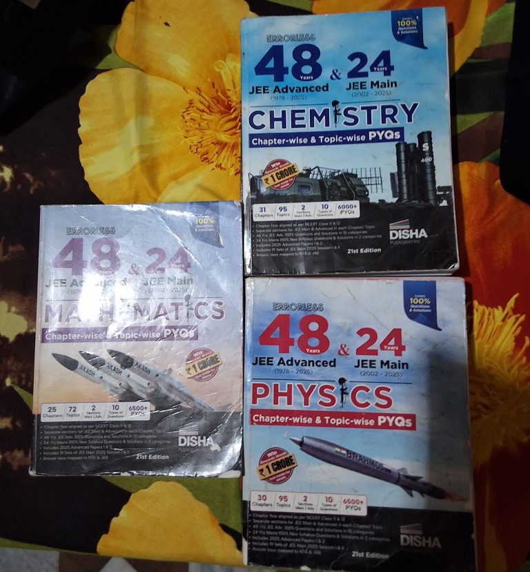 Disha jee mains+advanced pyq books