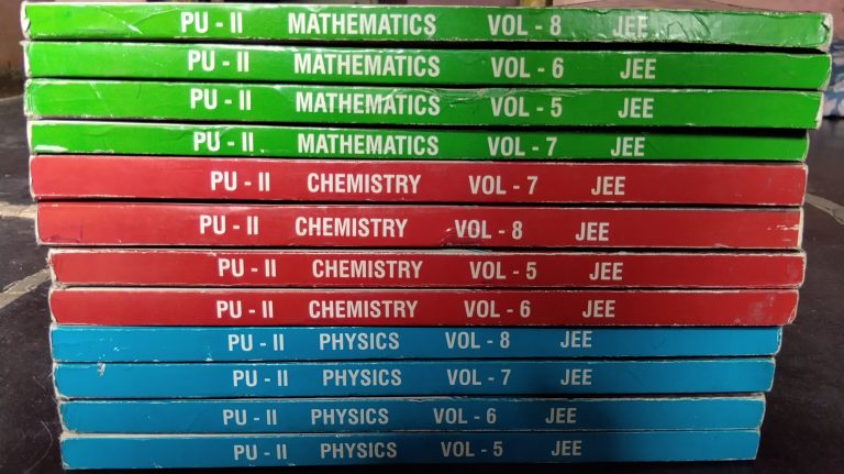 Motion JEE Mains Books 2nd Year