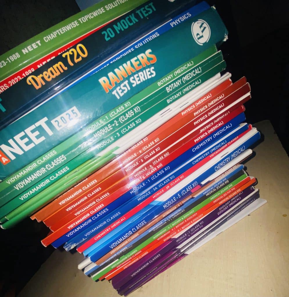 VMC NEET 2025 Complete Study Material photo 3