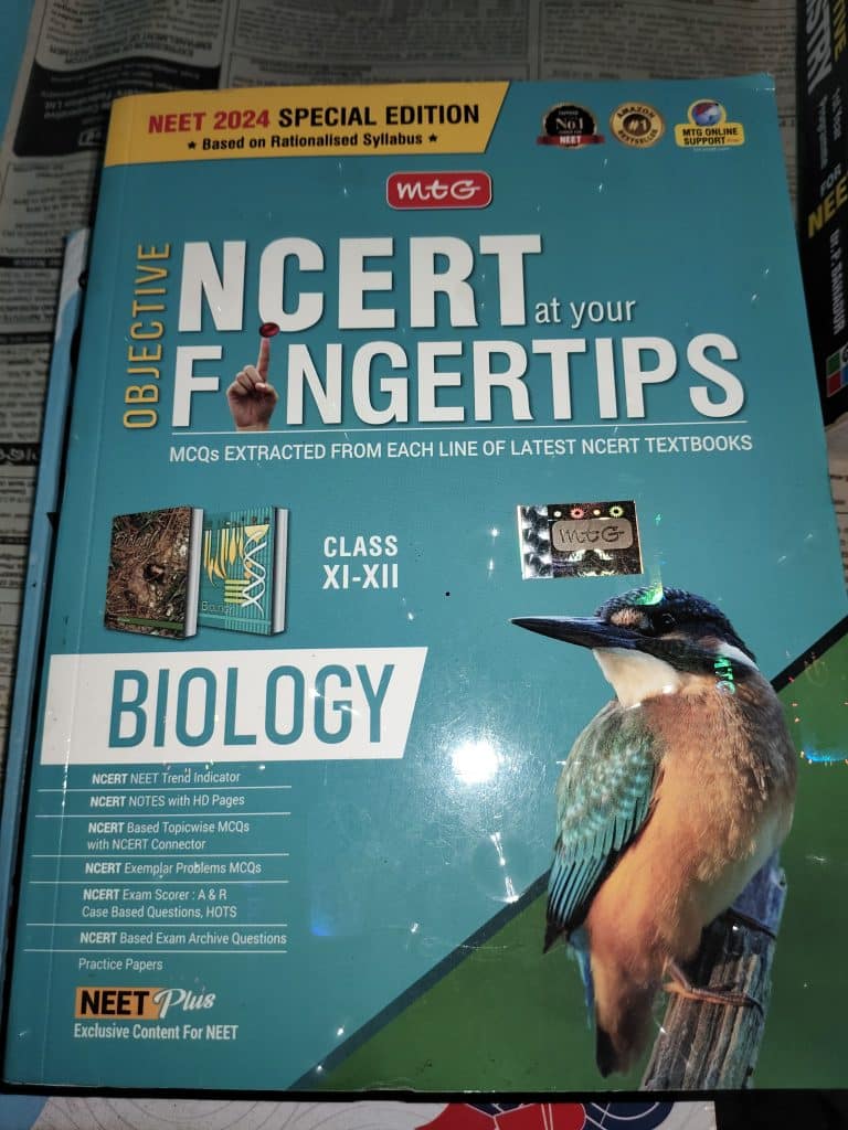 Fingertips biology ,GRB chemistry,10 years PYQs