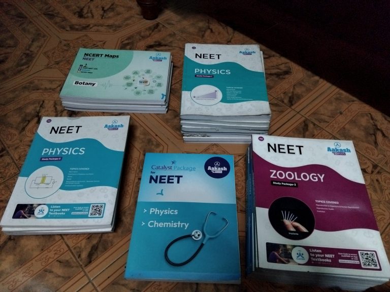 Aakash BYJU’S NEET Complete Study Material + NCERT