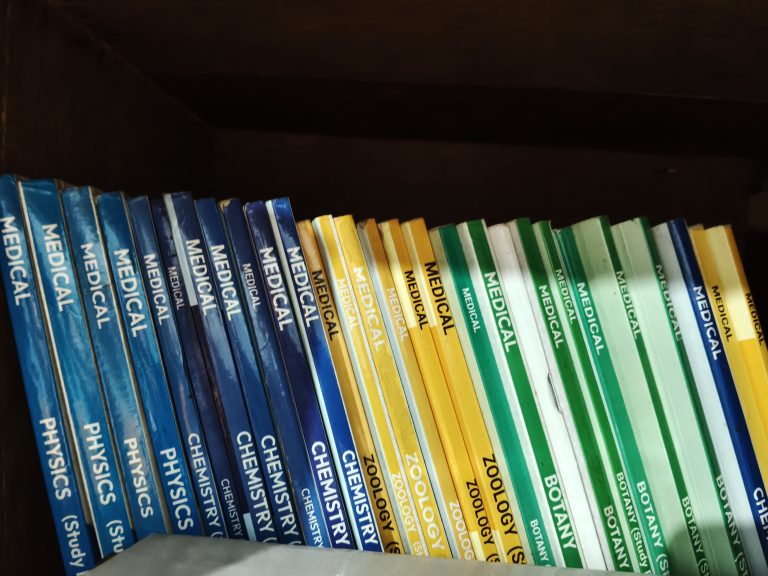 Aakash Modules and Their Momentum Booster Books