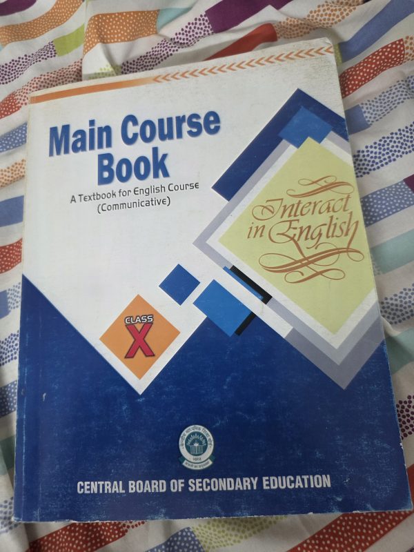 English COURSE COMMUNICATIVE MCB MAIN COURSE BOOK