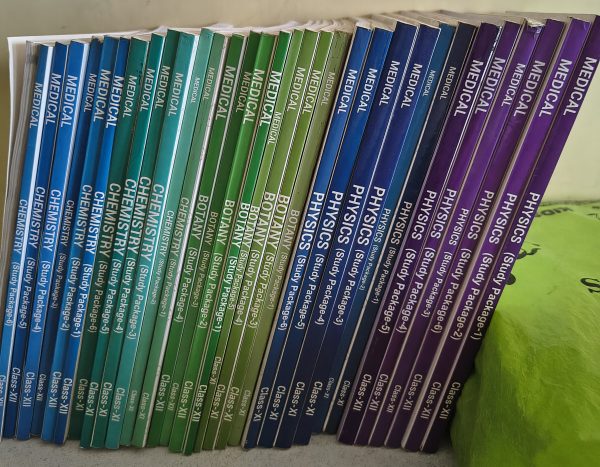 Aakash Coaching Class 11 & 12 NEET Study Material