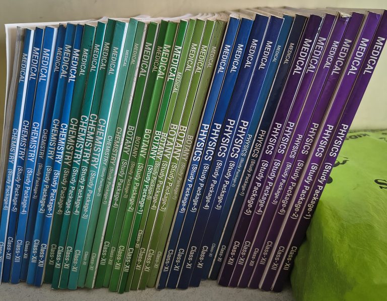 Aakash Coaching Class 11 & 12 NEET Study Material