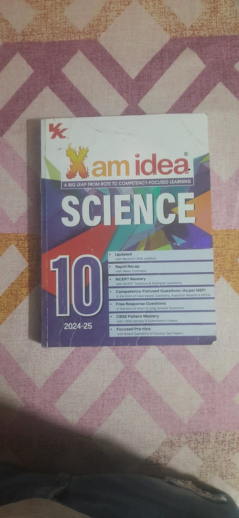 Xam idea class 10th cbse science book