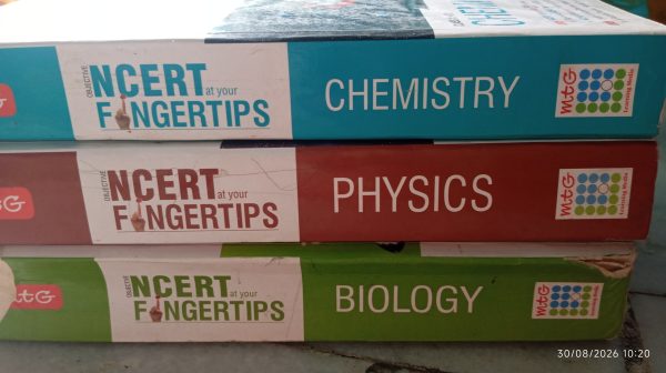 NCERT at your Fingertips(NEET,set of 3)