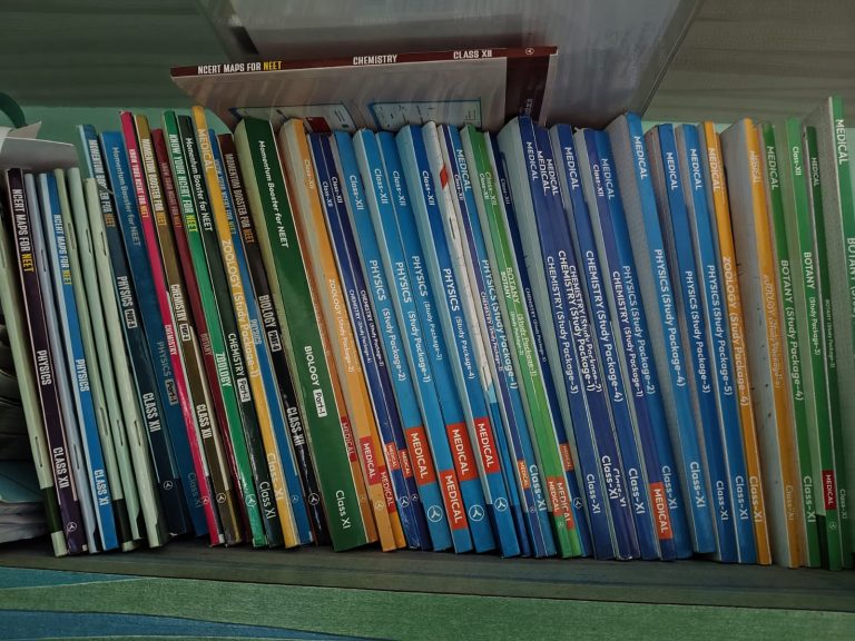 akaash 2 year medical course full set