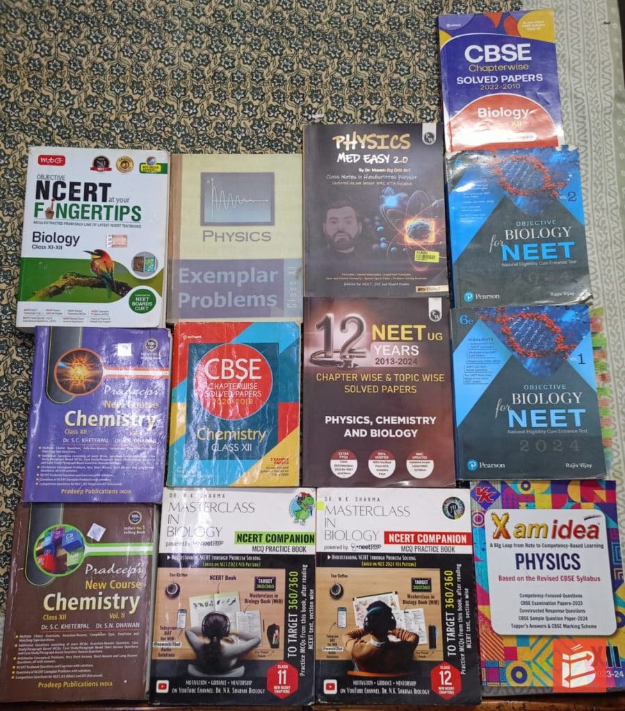Aakash modules and neet related books