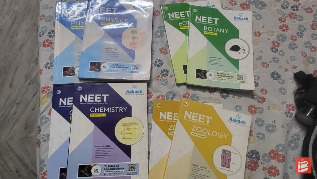 Aakash NEET Study Module 1 & 2