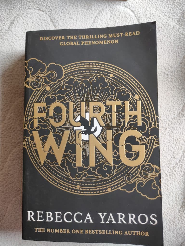 Fourth Wing by Rebecca Yarros