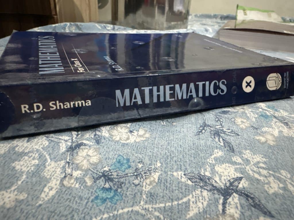 R.D. Sharma Class 10 Mathematics Book – CBSE photo 2